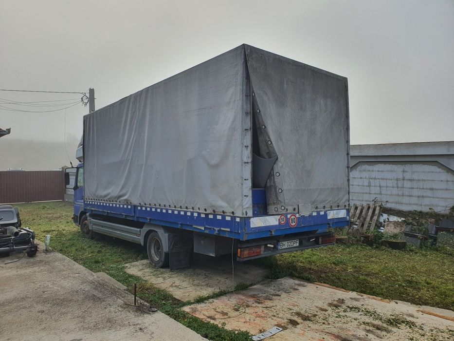 Dezmembrez Mercedes ATEGO 815