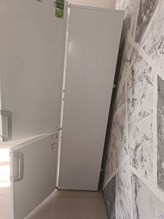 Продам холодильник BEKO б/у