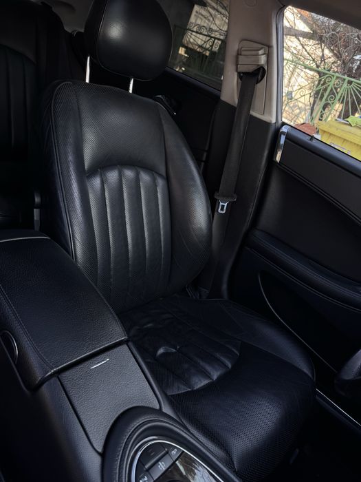 Mercedes-benz CLS 500