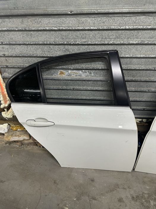 Двери bmw 3 series e90