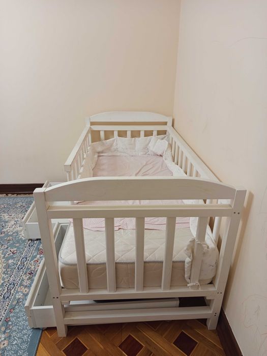 Кровать детская с матрасом