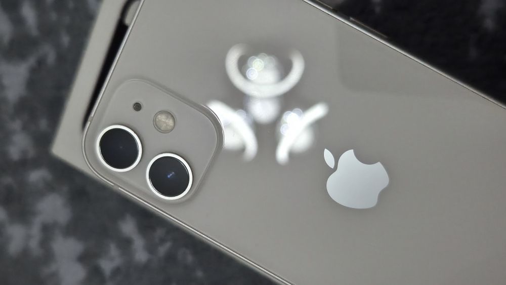iPhone 12 mini В отличном состоянии