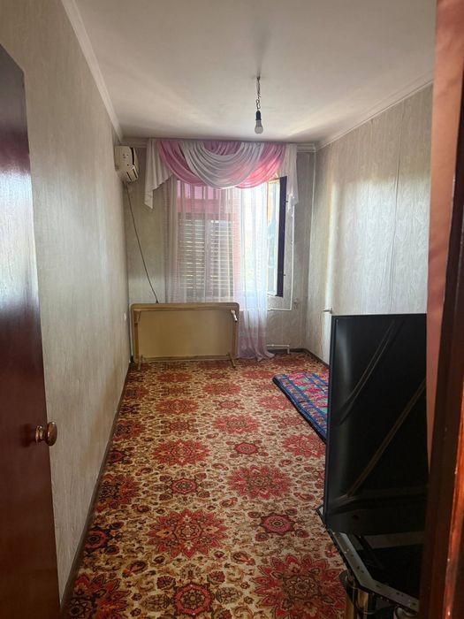 Продаю квартиру Яшнабадский р-он Авиасозлар-Слонима 2-ком 3-этаж 4-эта