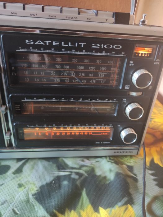 Grundig satellit 2100