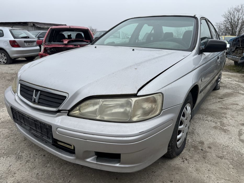 Хонда Акорд 1.6i 16v 115кс 2001г На Чадти