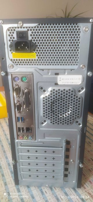 Настолен компютър Intel Pentium G3220 3.00 GHz 8 GB RAM, SSD 256 GB