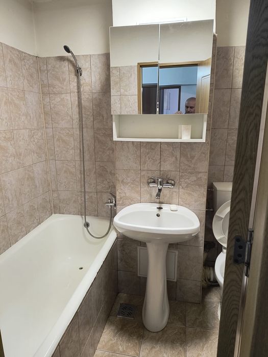 Vând apartament cu o cameră