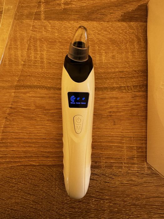 Устройство за чистене на лице