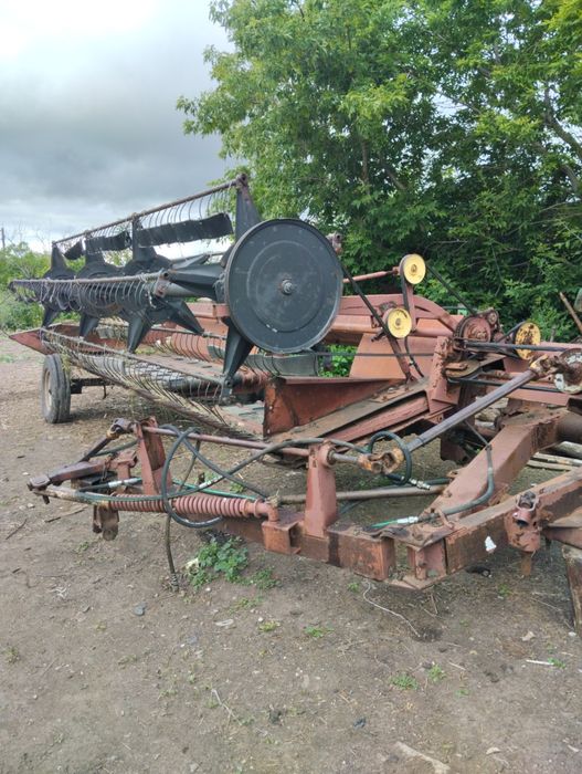 Продам жатку 5 метров