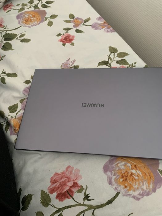 HUAWEI  Супер качестве