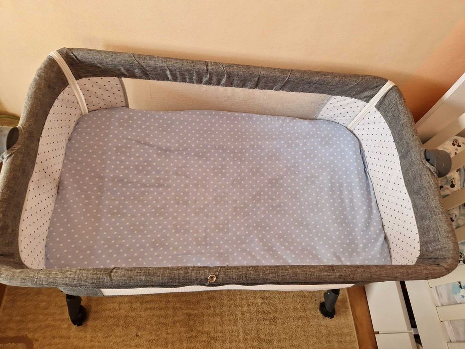 Бебешко легло Next to me