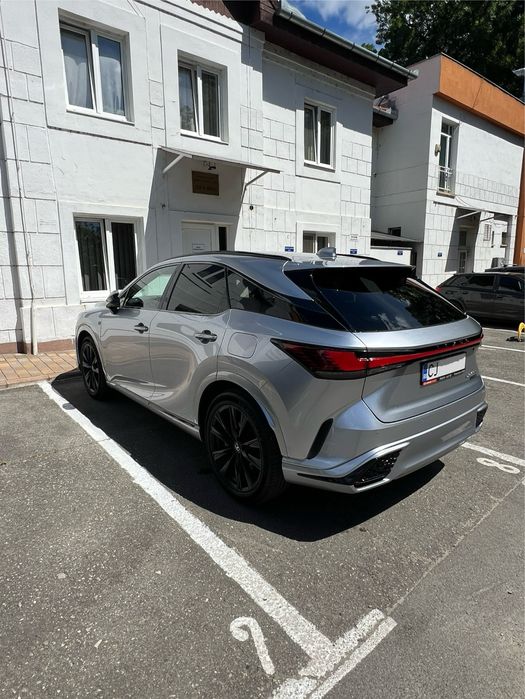 Vand LEXUS RX F performance