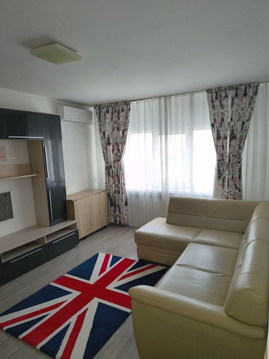 Inchiriez apartament 2 camere, mobilat, utilat,  AC, zona Sud, 4/4.