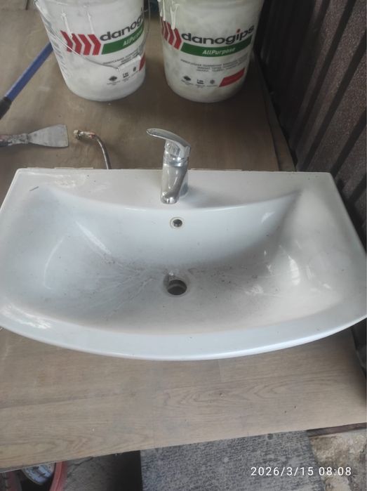 унитаз,раковина  б/у