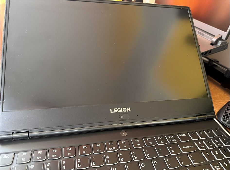 Laptop Gaming LENOVO Legion Y540-15IRH (RTX 2060)