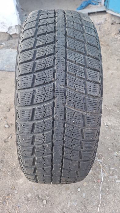 Продается зимние шины