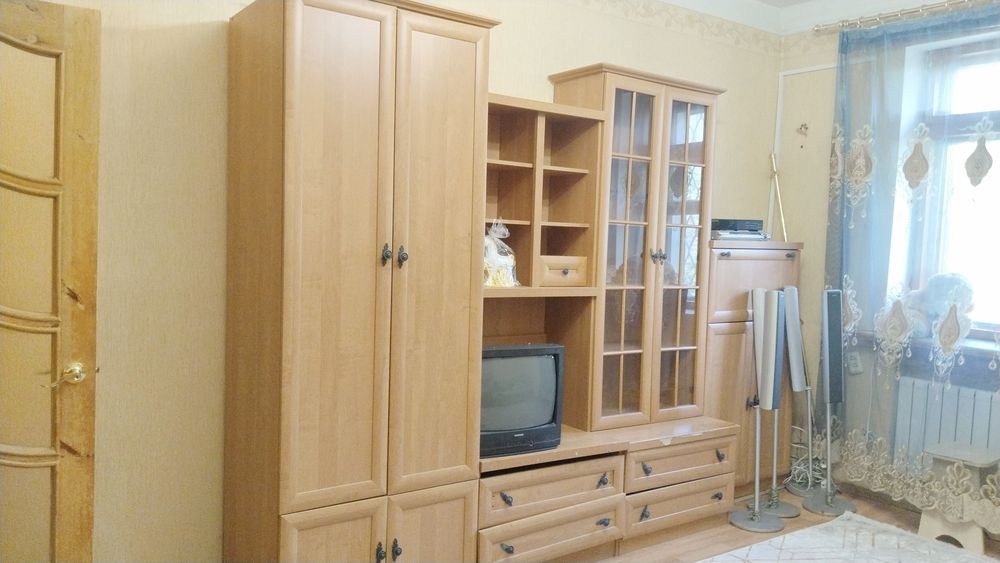 Двух спальный кроват детски! Шифонь.еры продам дешова