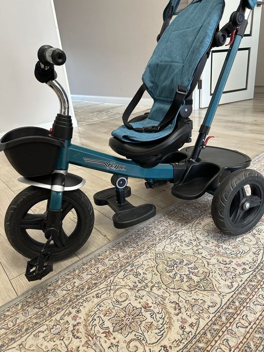 Трехколесный велосипед