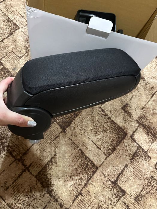 Подлакътник за Seat Leon 2