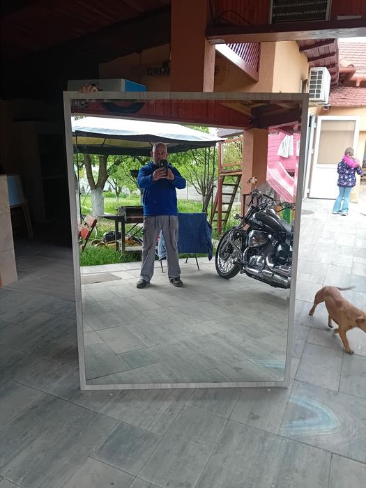 Oglinda, mare disponibil in satu mare