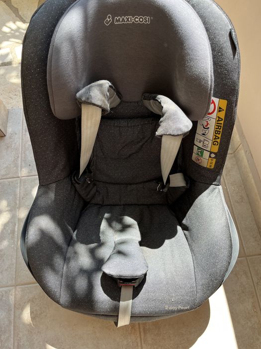 Scaun auto Maxi-Cosi 2wayPearl + Baza auto Maxi-Cosi 2wayFix