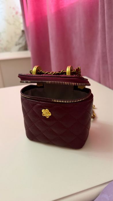 Сумочка в цвете Бургунди