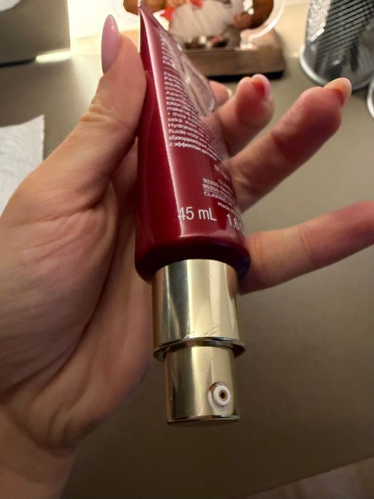 Clarins BB Skin Detox Fluid