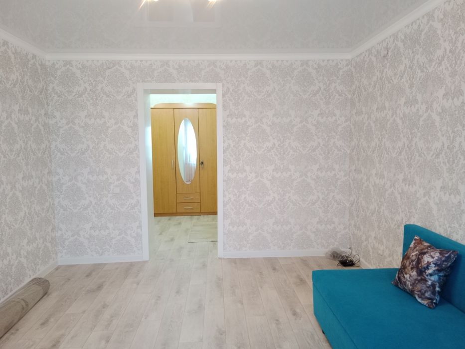 Продам 3- ком.квартиру .