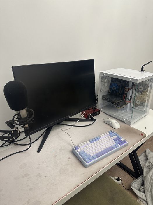 Игровой компьютер в сборе