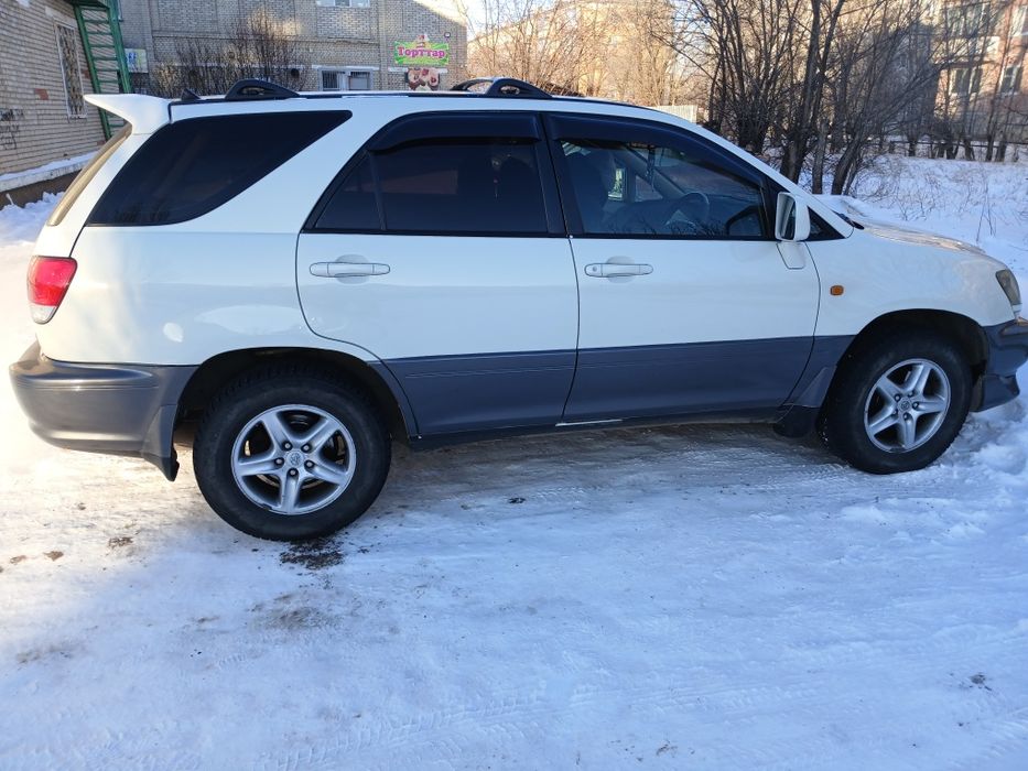 Продам Тойота Харриер