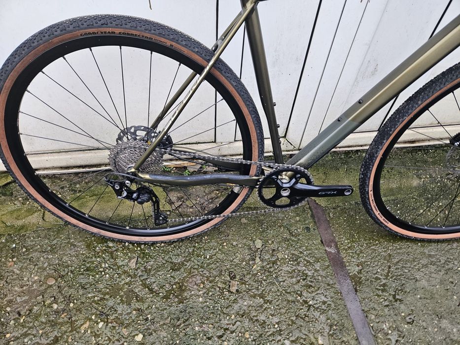 Bicicleta gravel serious full shimano grx