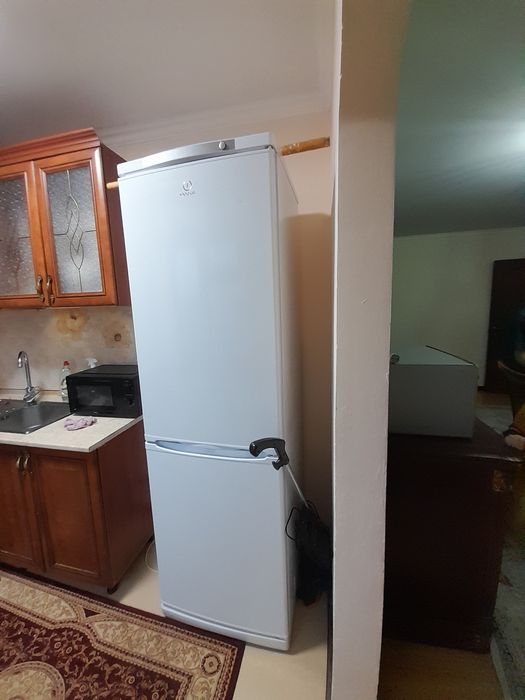 Холодильник Индезит