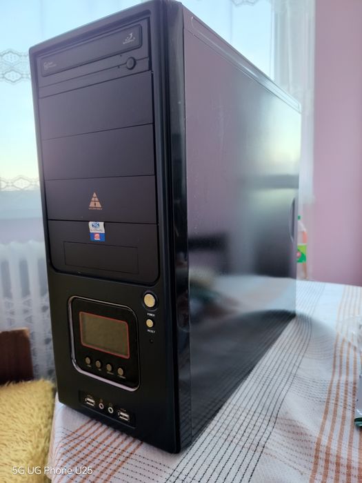 MSI-MS-7525 Настолен компютър