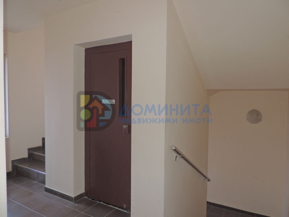 Обзаведен двустаен в сърцето на гр. Царево, 87 кв.м.