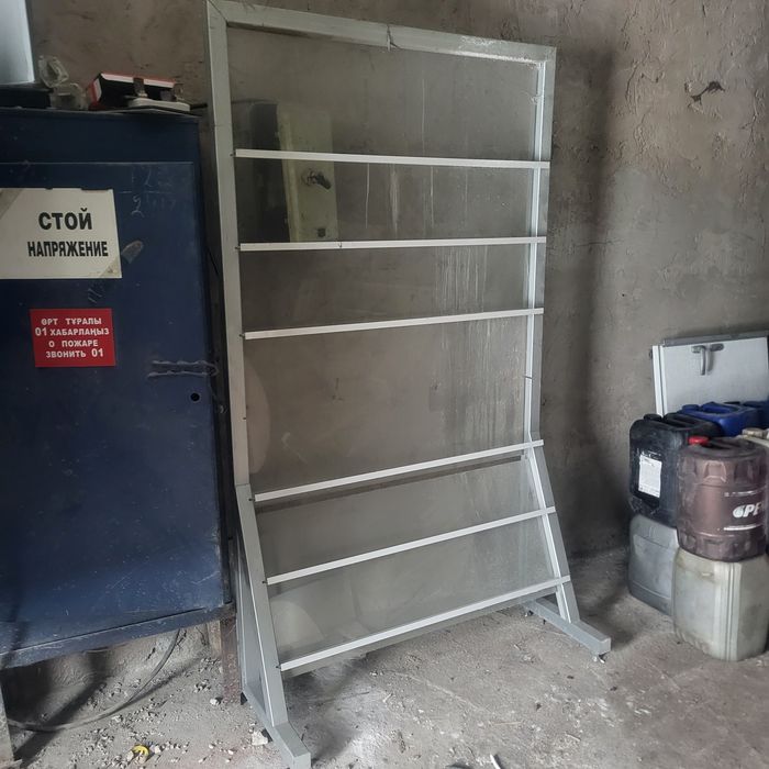 Витрины продам. Стеклянные