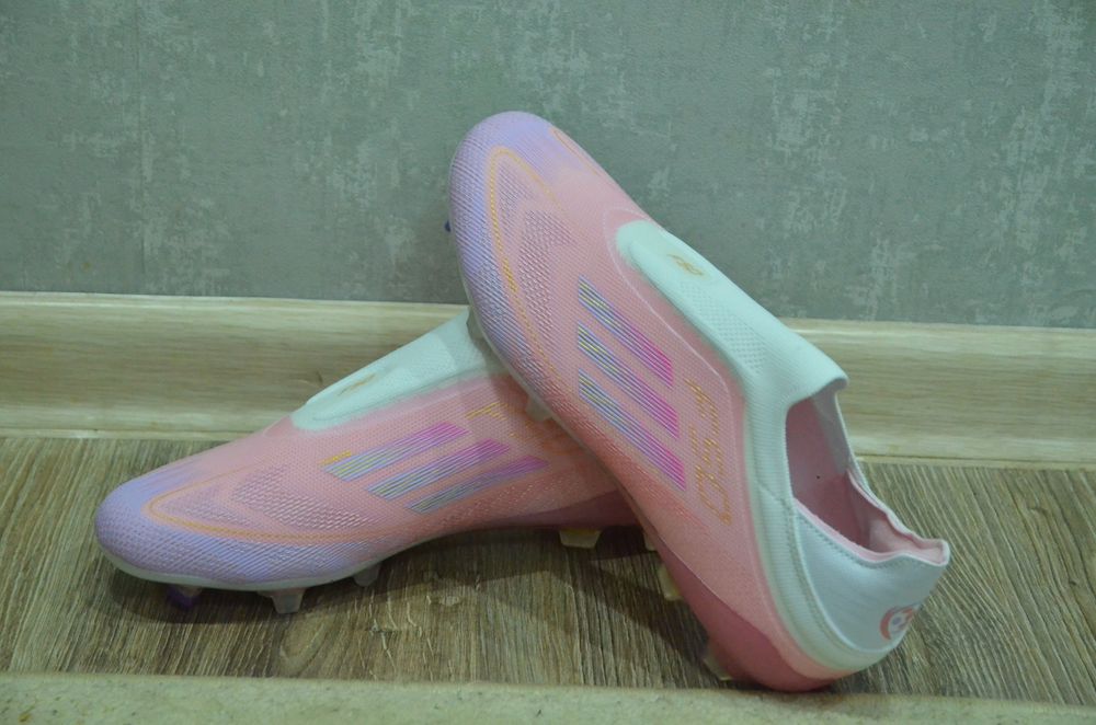 Футбольные бутсы F50