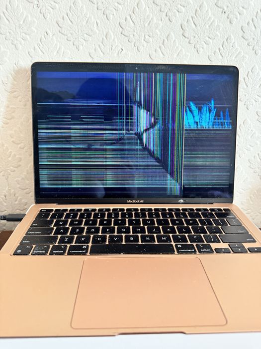MacBook Air M1 2020 8GB 256GB SSD