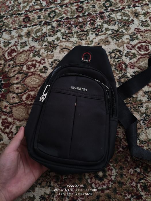 Барсетка продаю за 10000