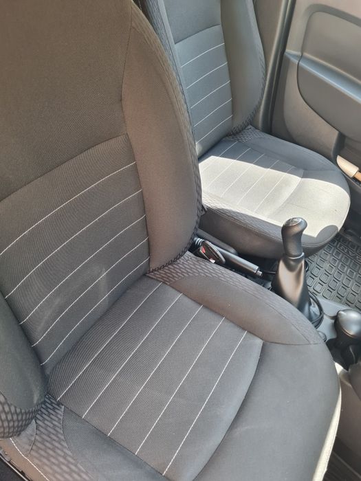 Scaune logan de vanzare