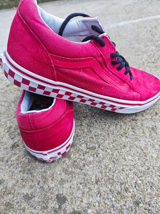 Червени Гуменки Vans