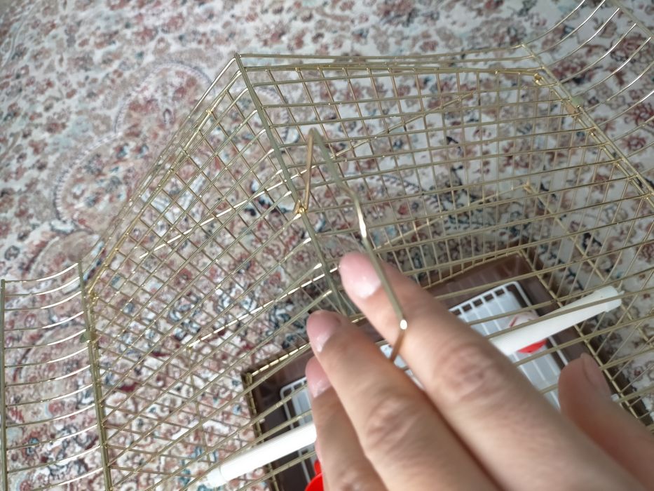 Продам клетку для попугаев!