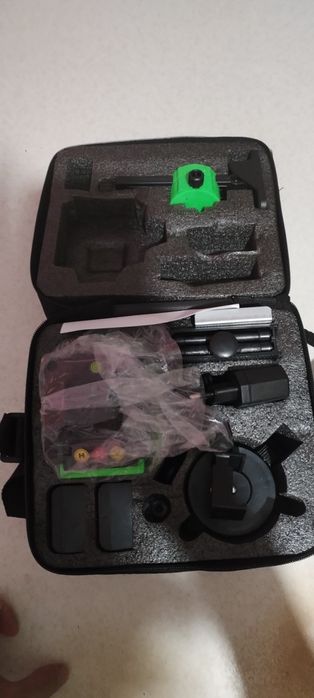 Лазерный уровень 4 D