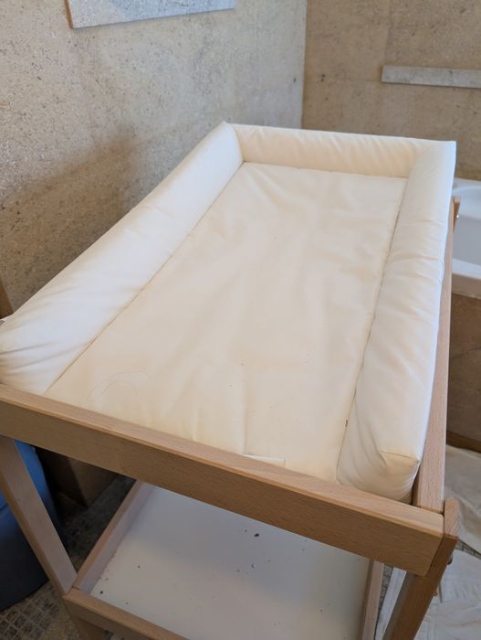 Masa infasat + saltea