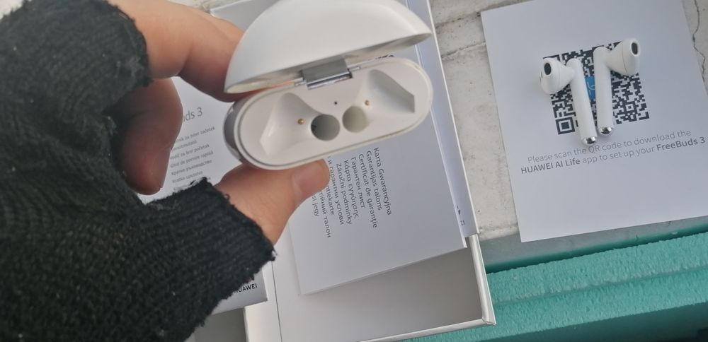 Безжични блутут сшушалки Huawei freebuds 3