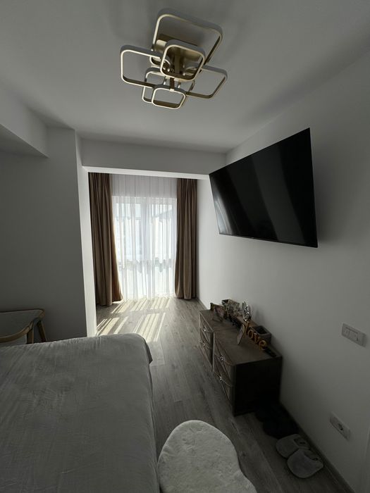 Apartament cu 3 camere