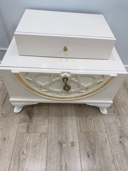 Продается мебель диван тумба