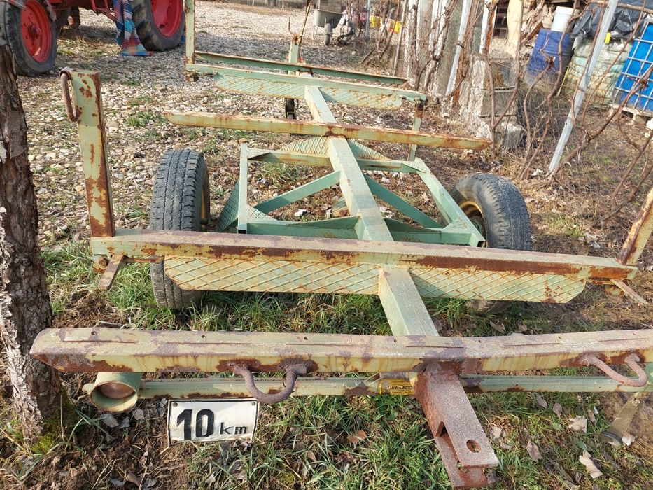 Vând remorci. Preț negociabil