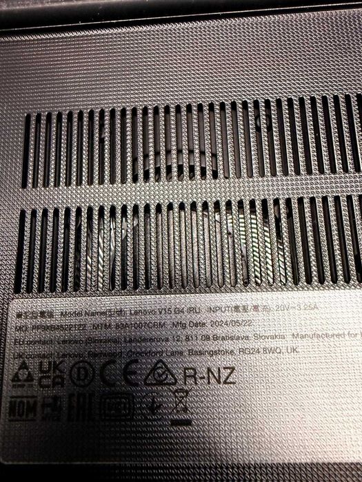 Laptop Lenovo V15 G4, i3-1315u, 8Gb, 256Gb