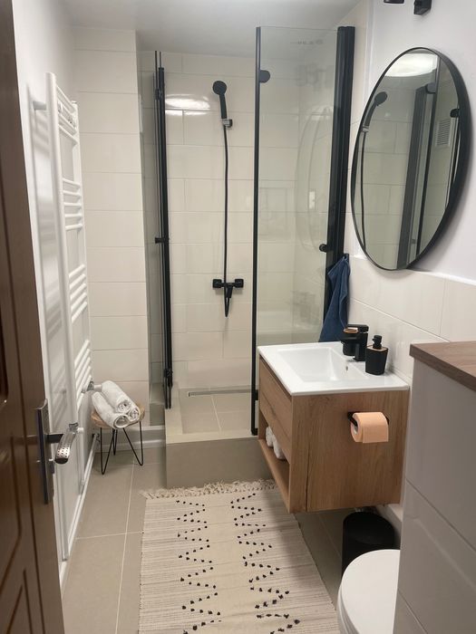 Vand apartament spatios mobilat Ploiesti