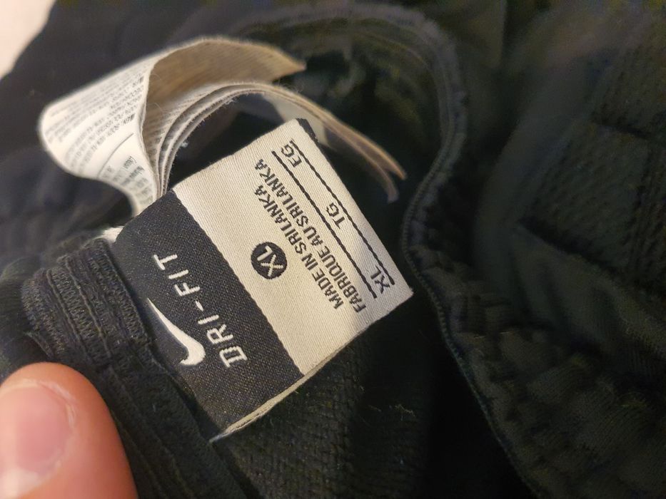 Sort portar Nike, stare impecabilă